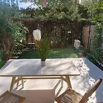 New 250m With Pool & Terrace Apartment