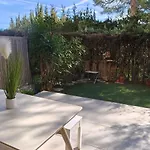 Apartment New 250m With Pool & Terrace *