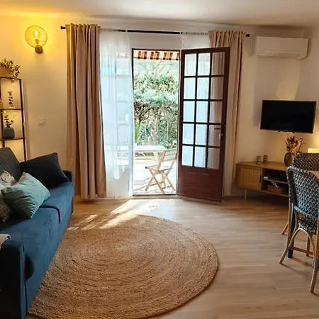 New 250m With Pool & Terrace Saint-Raphaël