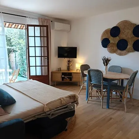 New 250m With Pool & Terrace *