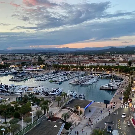 New 250m With Pool & Terrace