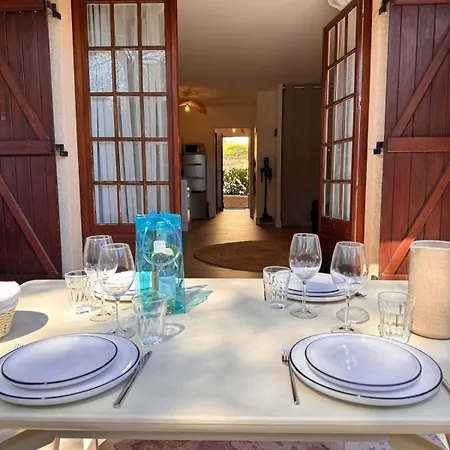 New 250m With Pool & Terrace Apartament Saint-Raphaël